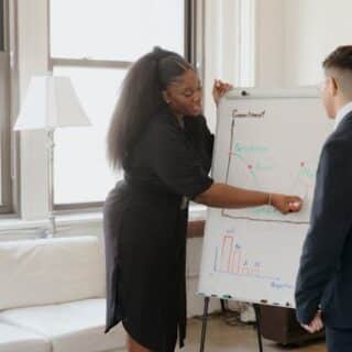 Coaching_pexels-rdne-9034767